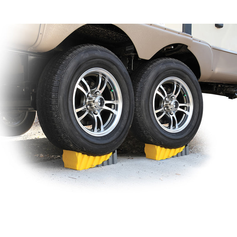 Camco Curved Leveler Wheel Chock [44423]-Angler's World